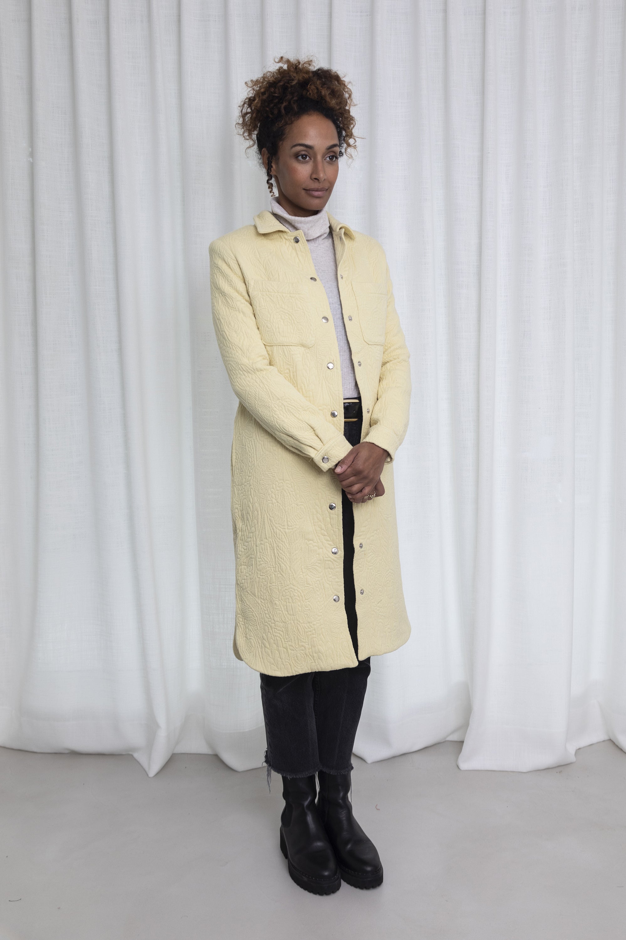 Veste longue matelassée fleurie