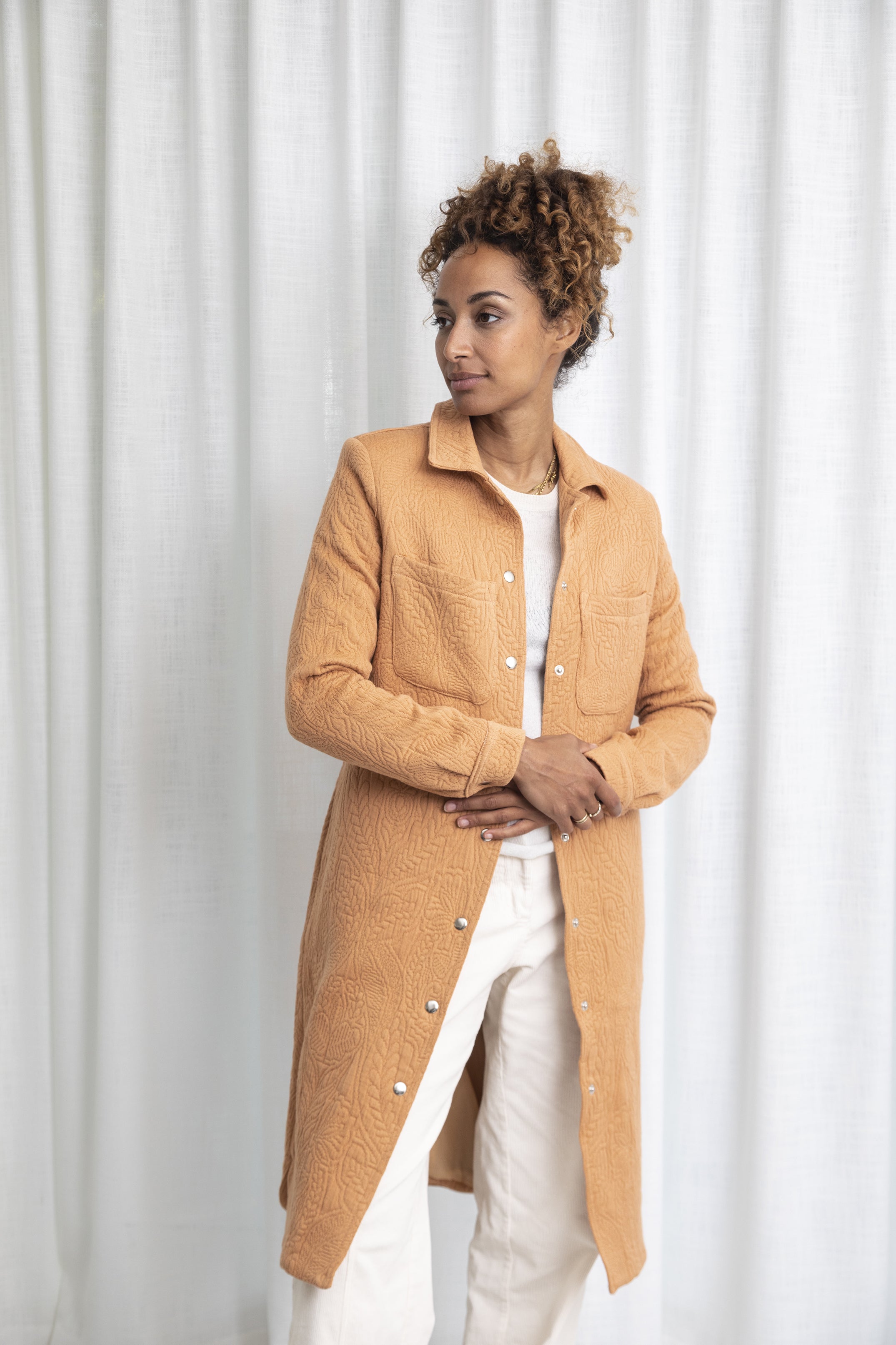 Veste longue matelassée fleurie