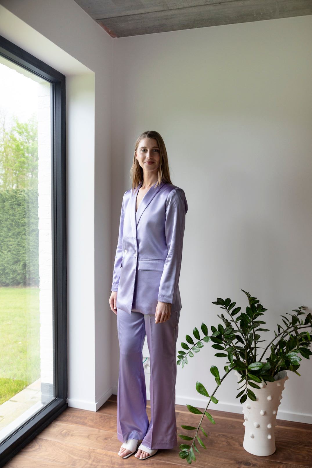 Blazer tailleur intemporel satiné