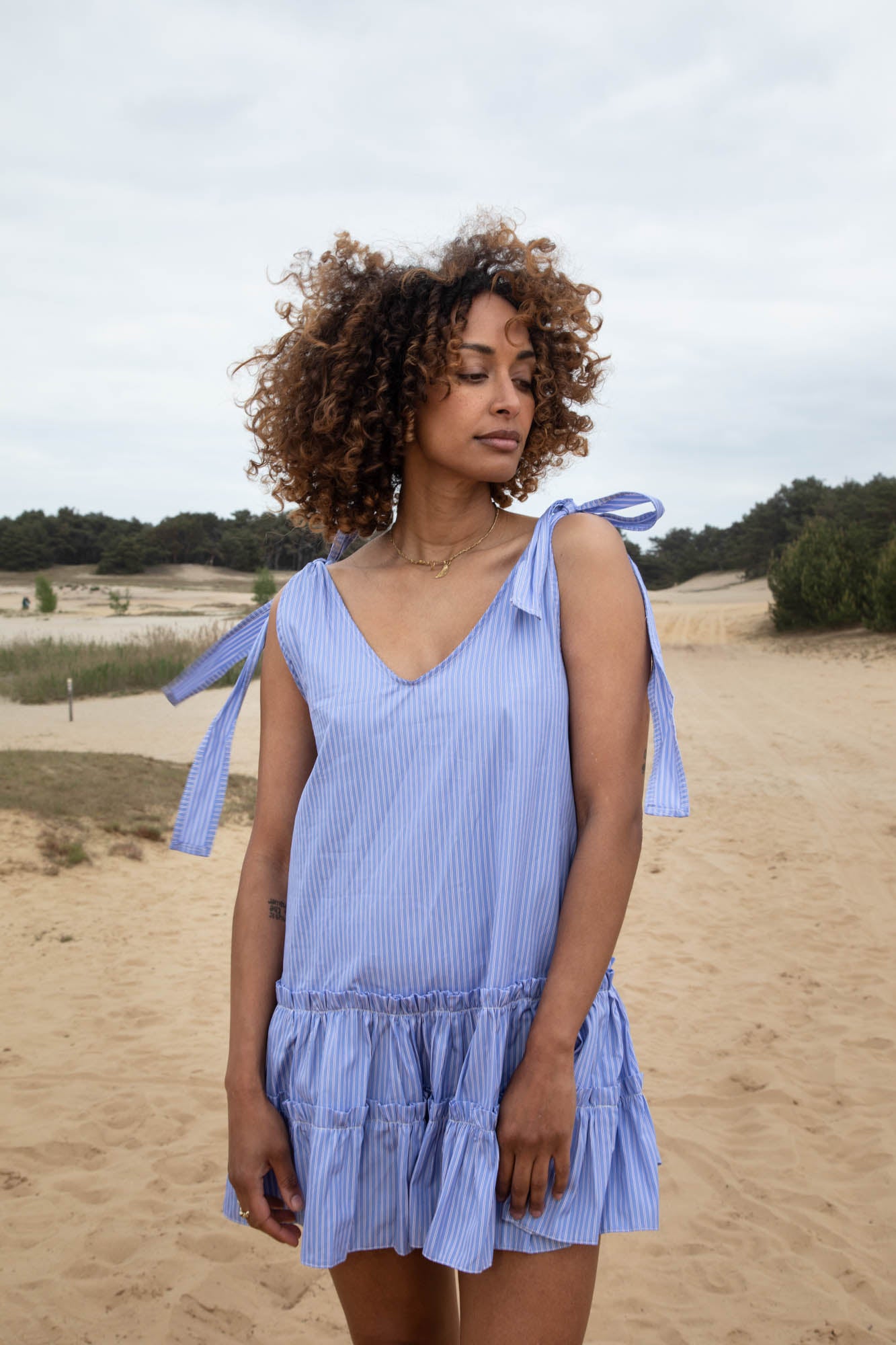 Robe courte girly - Ligne