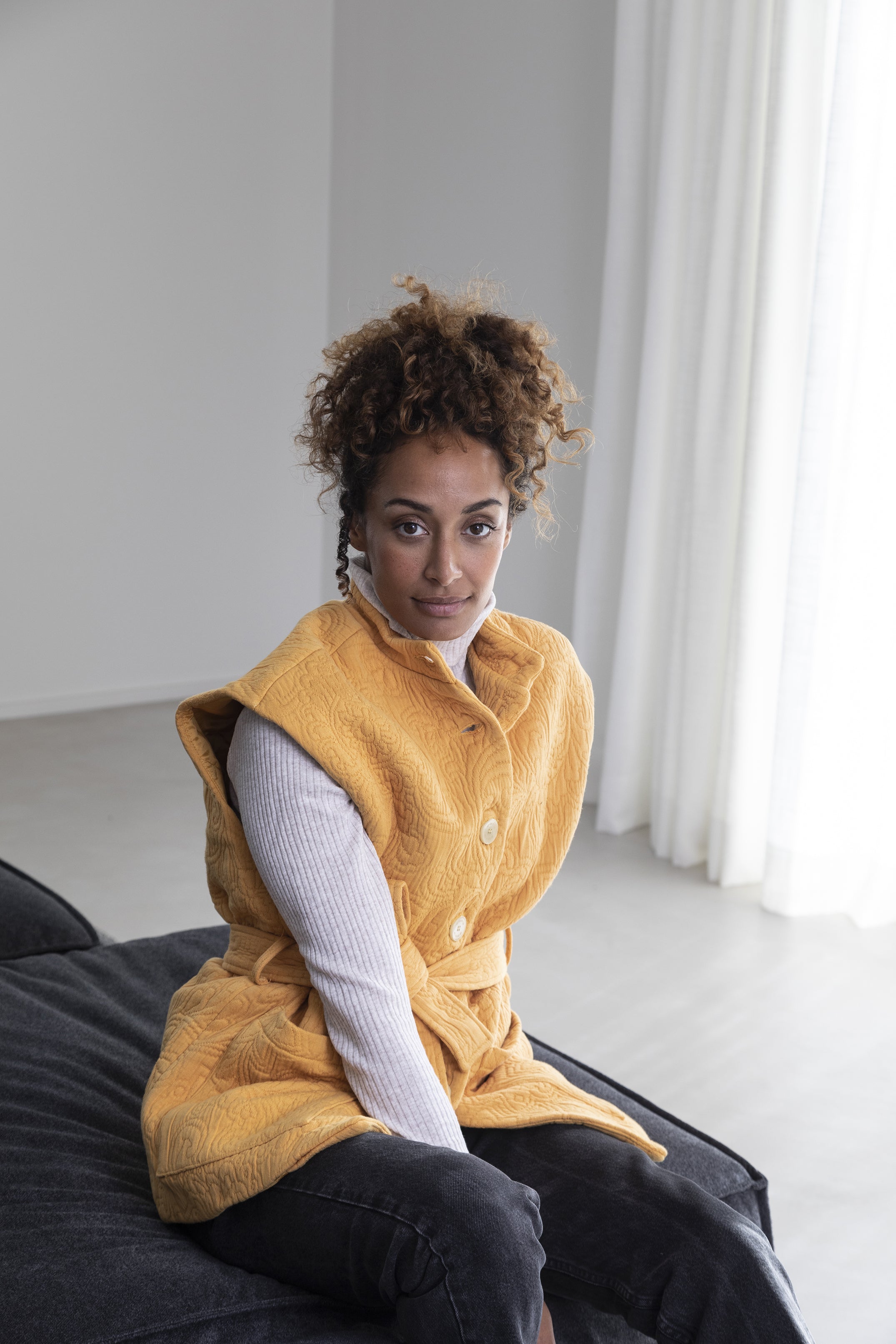 Veste sans manche matelassée fleurie