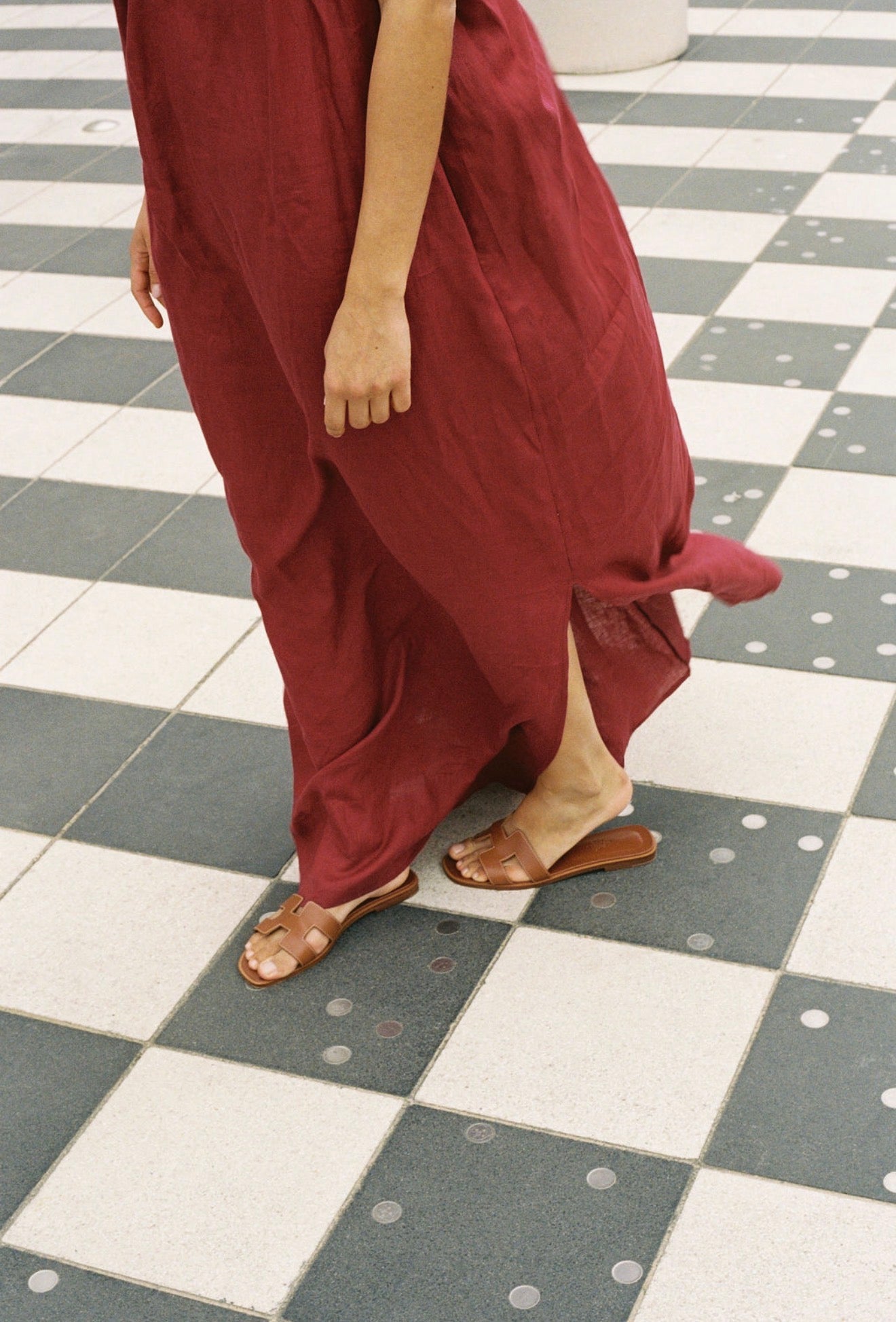 Robe dos nu à coulisse
