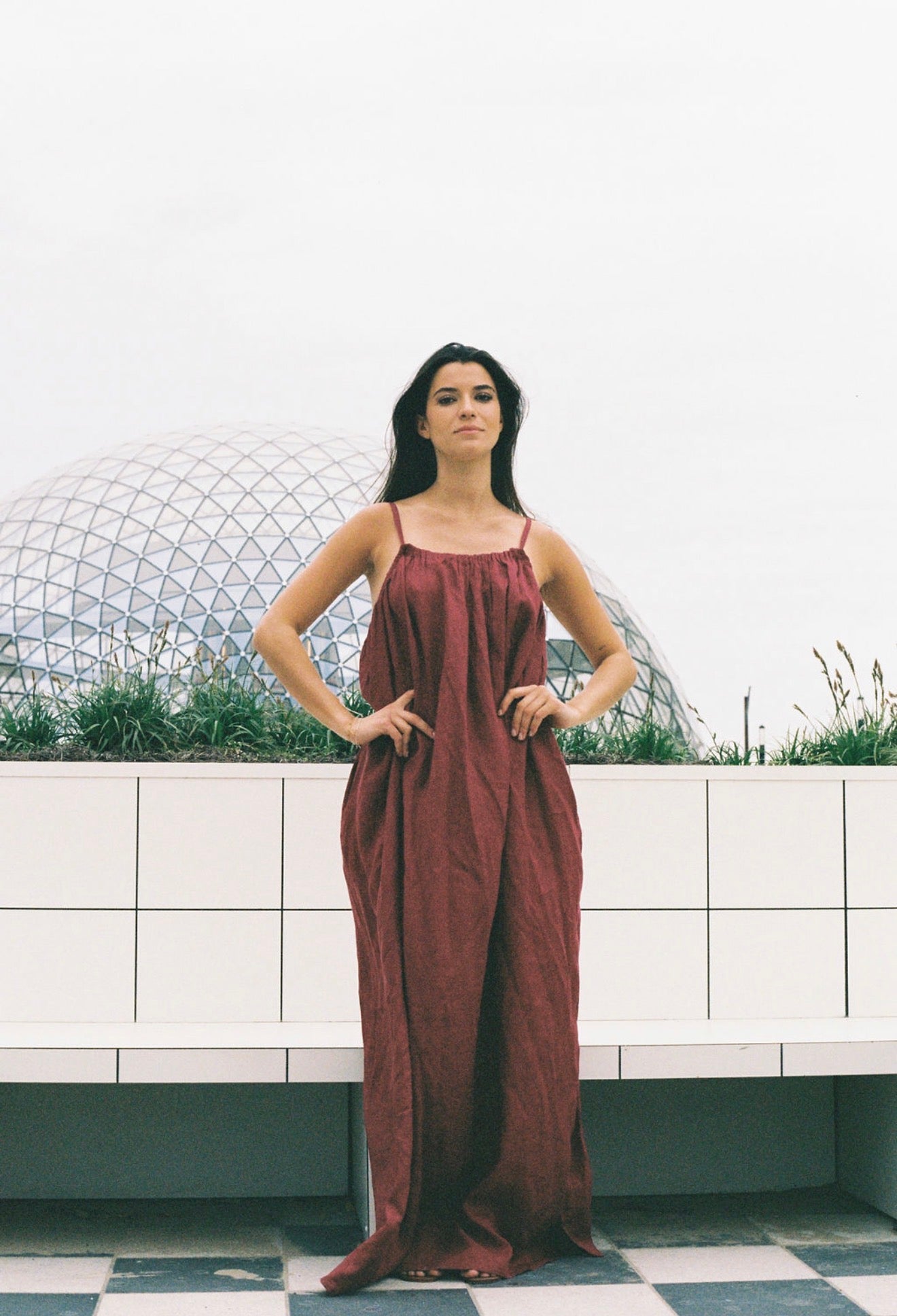 Robe dos nu à coulisse