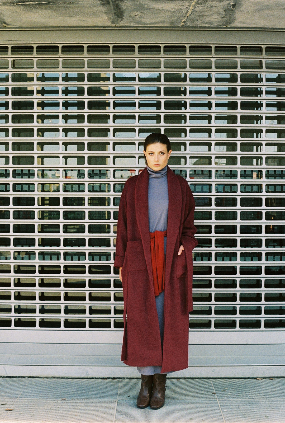 LE MANTEAU MARIE